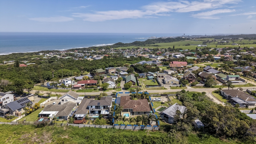 4 Bedroom Property for Sale in Sunrise On Sea Eastern Cape